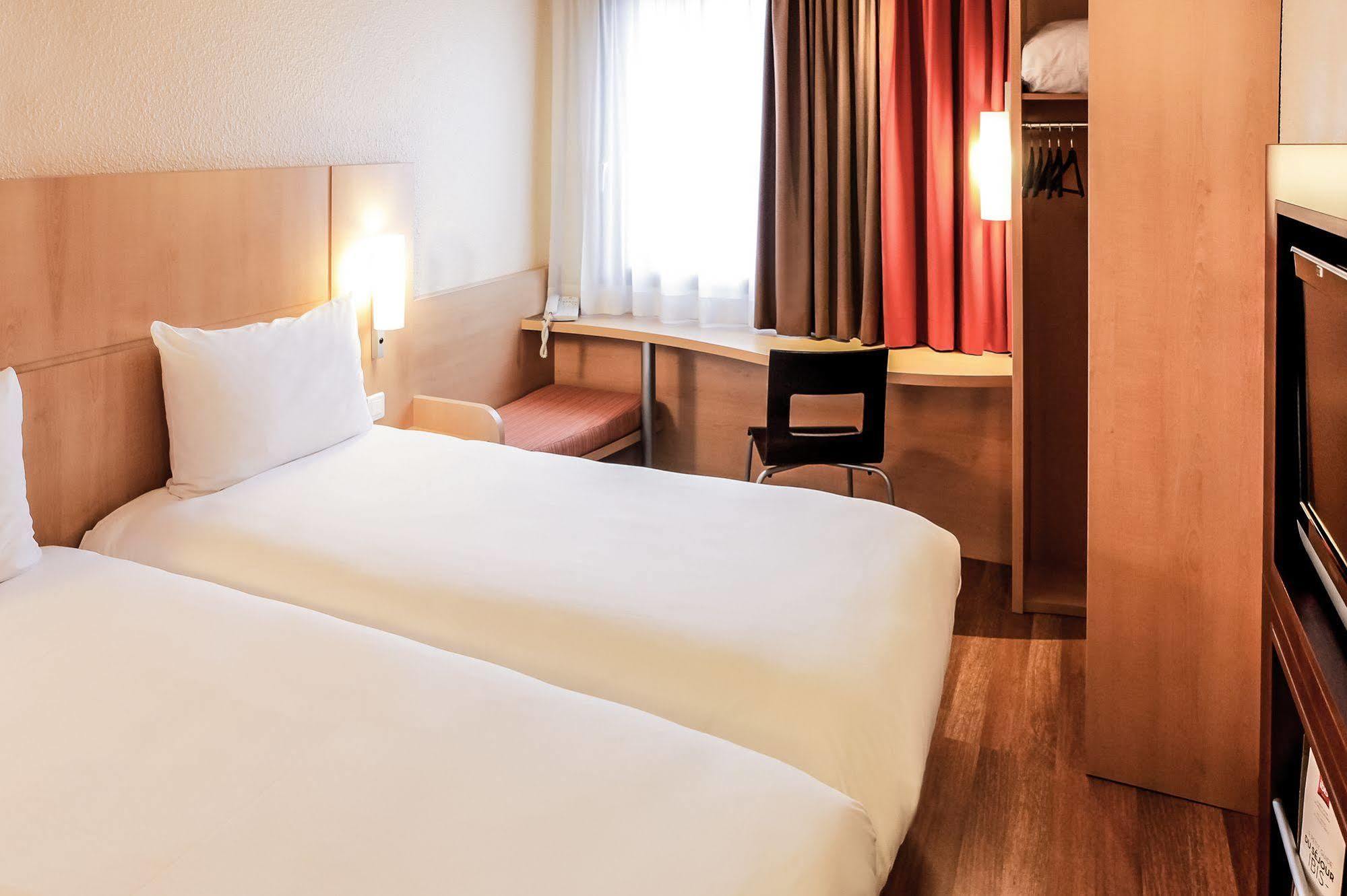 B&B Hotel Le Mans Centre Cathedrale Ngoại thất bức ảnh